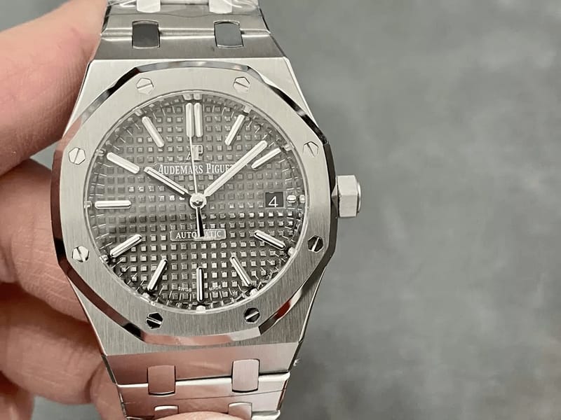 AUDEMARS PIGUET 오데마피게 로얄오크 그레이 37mm 15450
