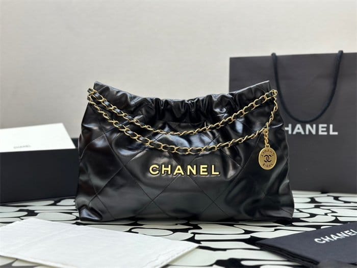 CHANEL 샤넬 22백 뉴사이즈 AS4486 (금장/은장)