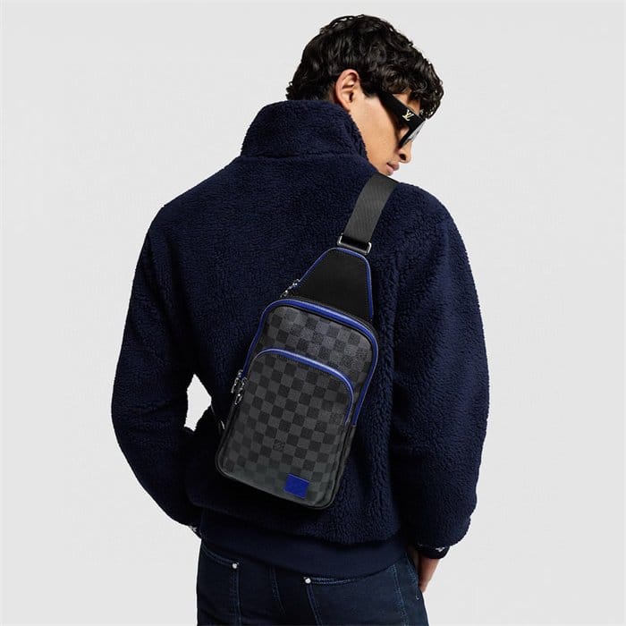 LOUIS VUITTON 루이비통 애비뉴 슬링백 N00086