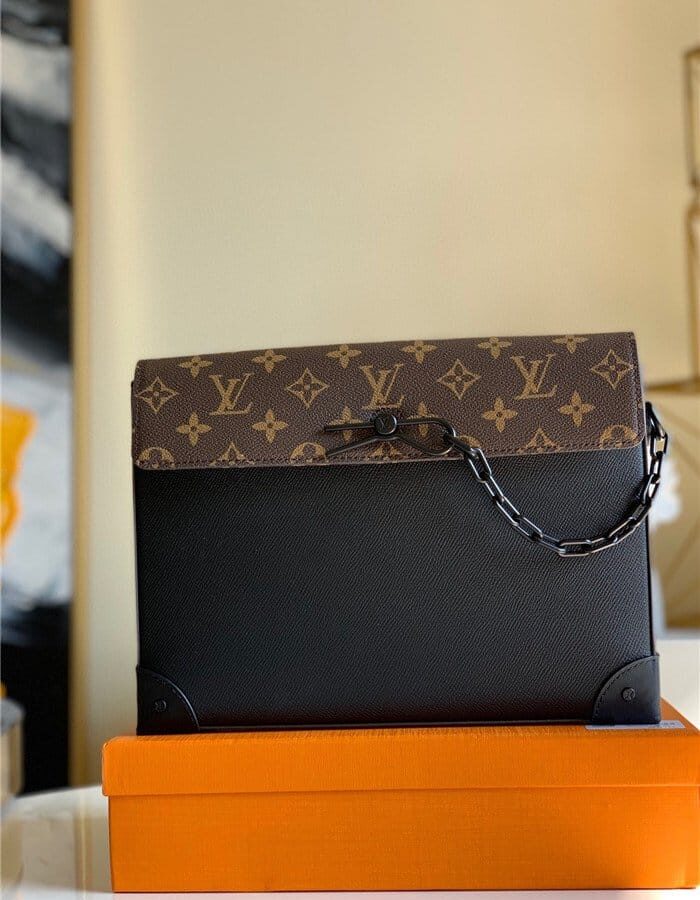 LOUIS VUITTON 루이비통 포쉐트 보야주 스티머 M30583 2020/신상