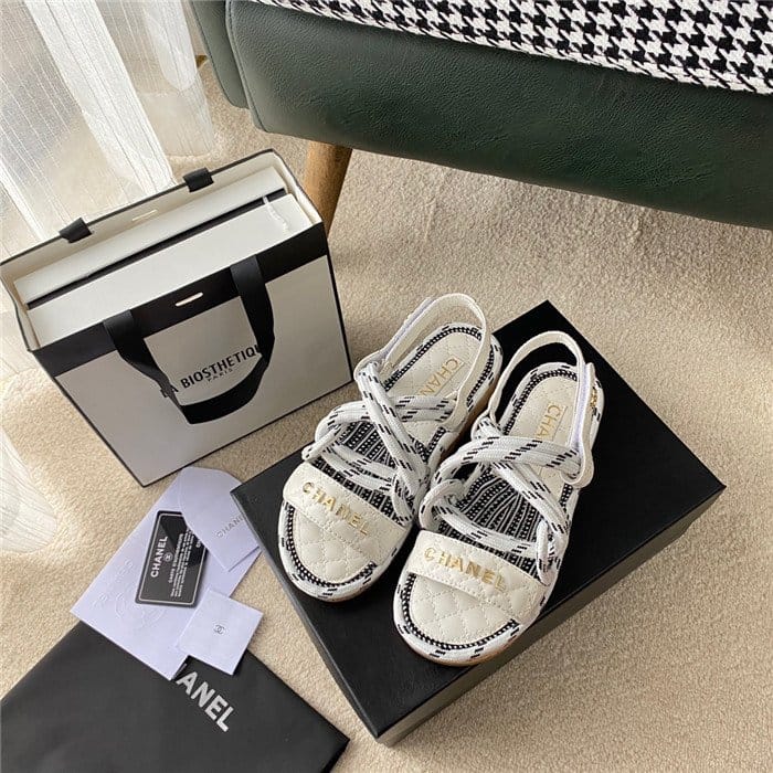 CHANEL 샤넬 여성용 샌들 C69099 2COLOR