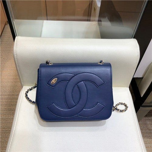 CHANEL 샤넬 CC 로고 미니 숄더백 AS10500
