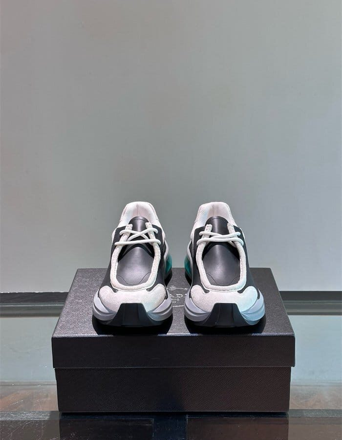 PRADA 프라다 남성용 스니커즈 P77578-1 2COLOR