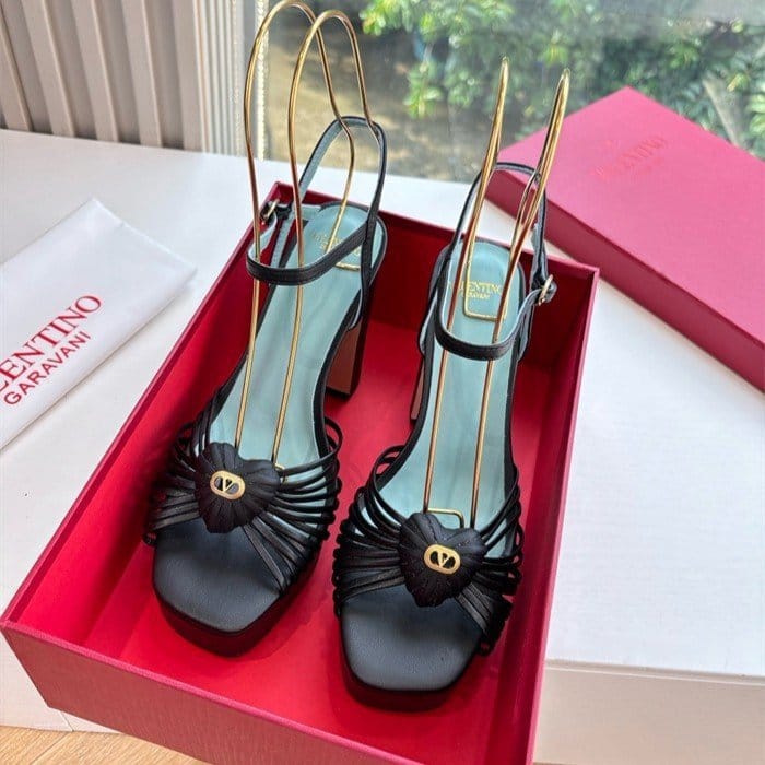 VALENTINO 발렌티노 여성용 샌들 V56564 2COLOR
