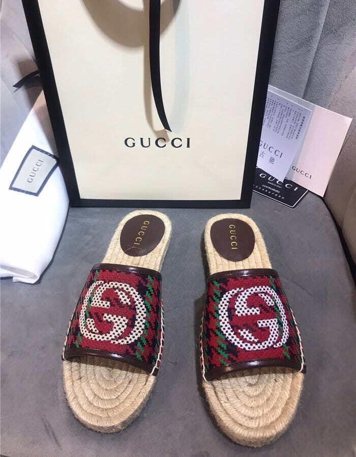 GUCCI 구찌 여성용 슬리퍼 G31210