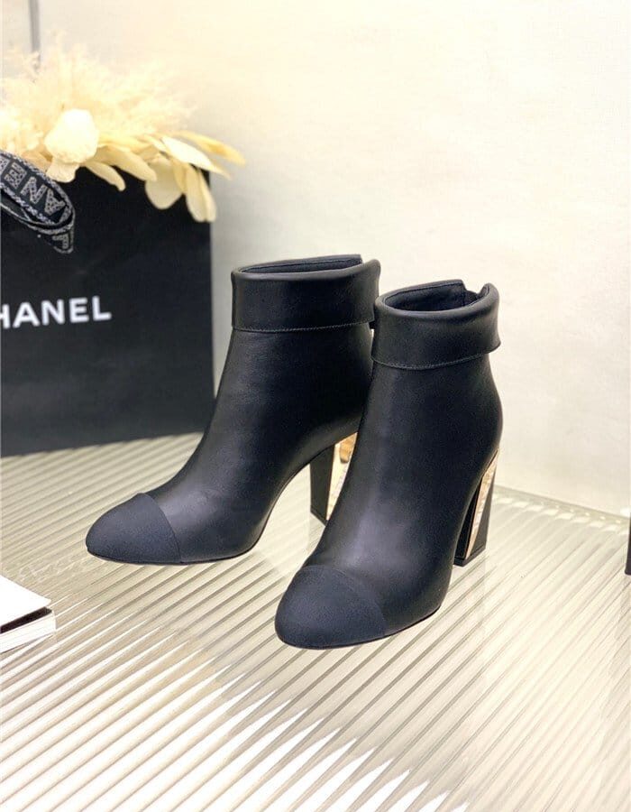 CHANEL 샤넬 여성용 부츠 C65010