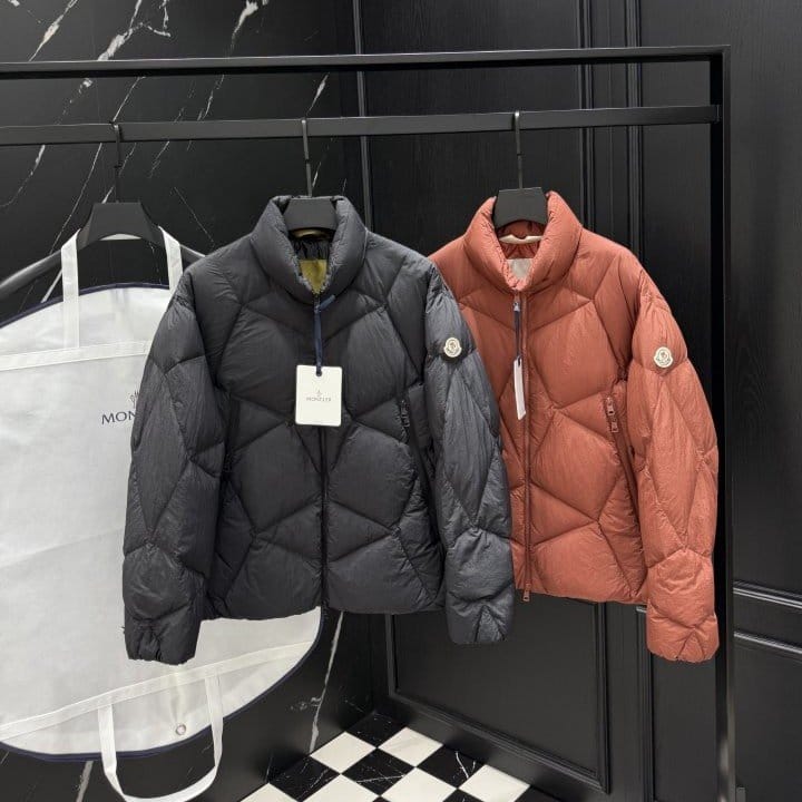 MONCLER 몽클레어 바르다르 다운 패딩