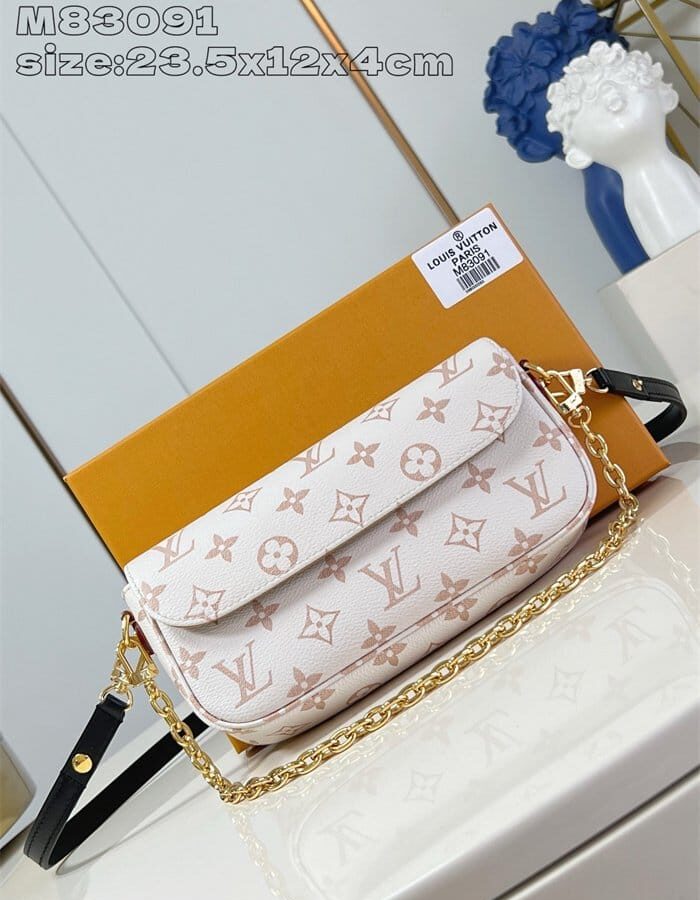 LOUIS VUITTON 루이비통 온 체인 아이비 숄더백 M83091 2024/신상