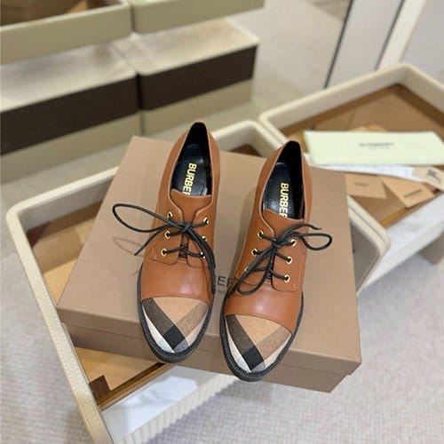 BURBERRY 버버리 여성용 구두 B34989 2COLOR