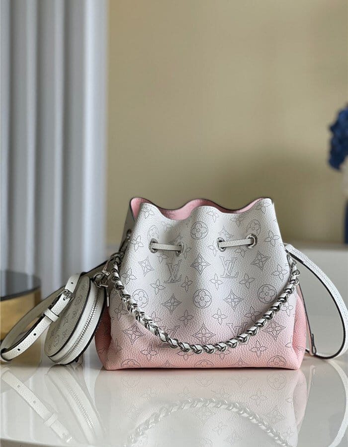 LOUIS VUITTON 루이비통 벨라 버킷백 M57068