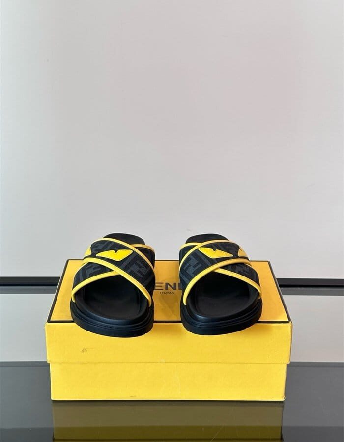 FENDI 펜디 남성용 슬리퍼 F75562-2