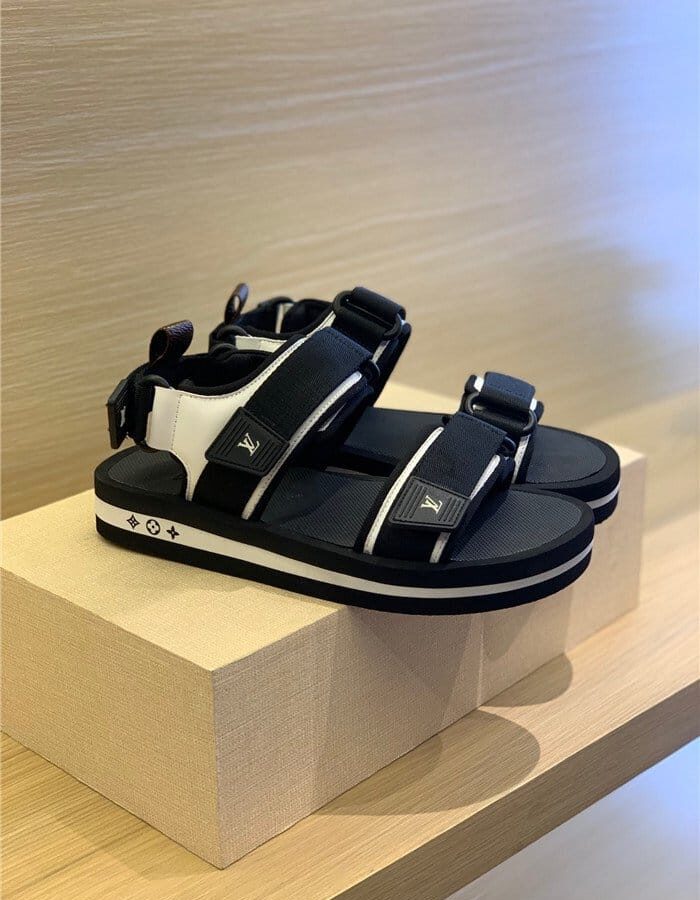 LOUIS VUITTON 루이비통 여성용 샌들 L45008 5COLOR