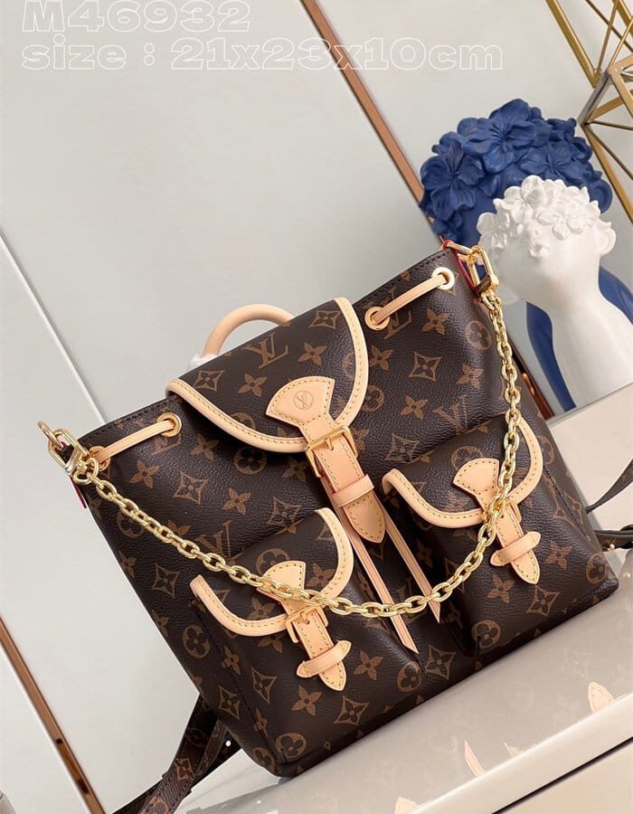 LOUIS VUITTON 루이비통 23FW 모노그램 익스커션 백팩 PM M46932