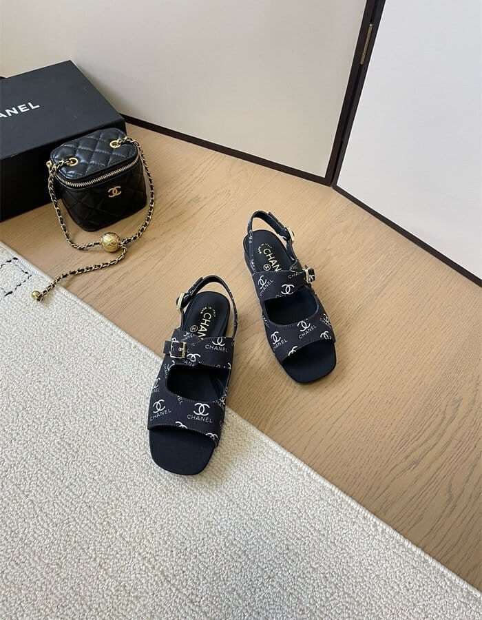 CHANEL 샤넬 여성용 샌들 C19443-2 2024/신상 2COLOR