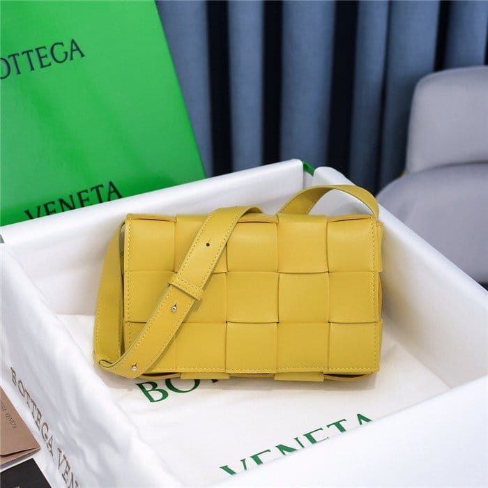 BOTTEGA VENETA 보테가베네타 카세트백 미듐 B8199 6COLOR