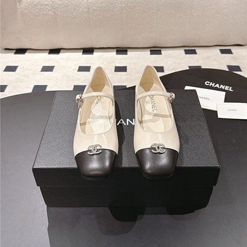 CHANEL 샤넬 여성용 단화 C46046 2COLOR