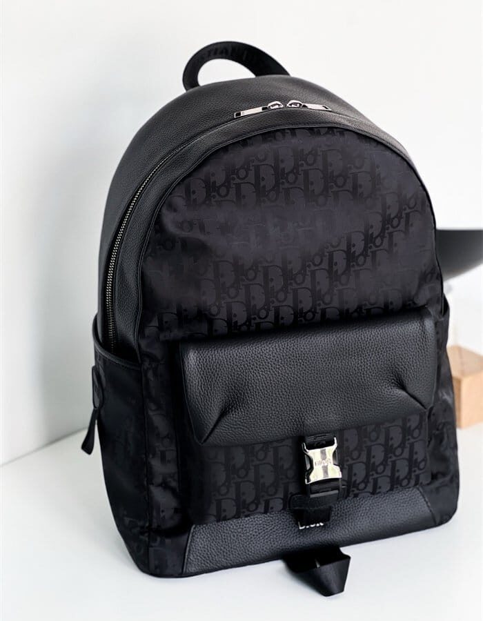 DIOR 디올 백팩 M4508