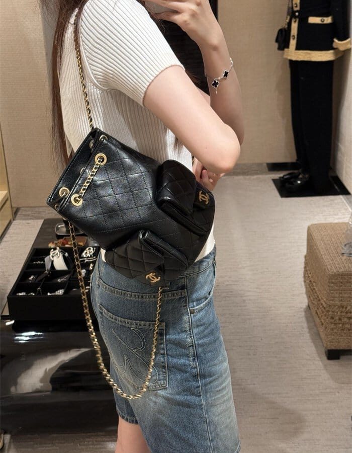 CHANEL 샤넬 백팩 AS6900