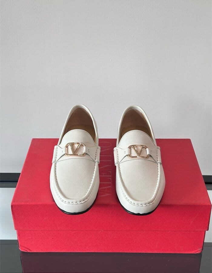 VALENTINO 발렌티노 남성용 로퍼 V53535-2 2024/신상 2COLOR