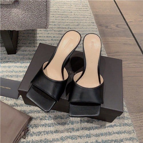 BOTTEGA VENETA 보테가베네타 슬리퍼 BV00150-1 2020/신상 (255사이즈 주문제작)