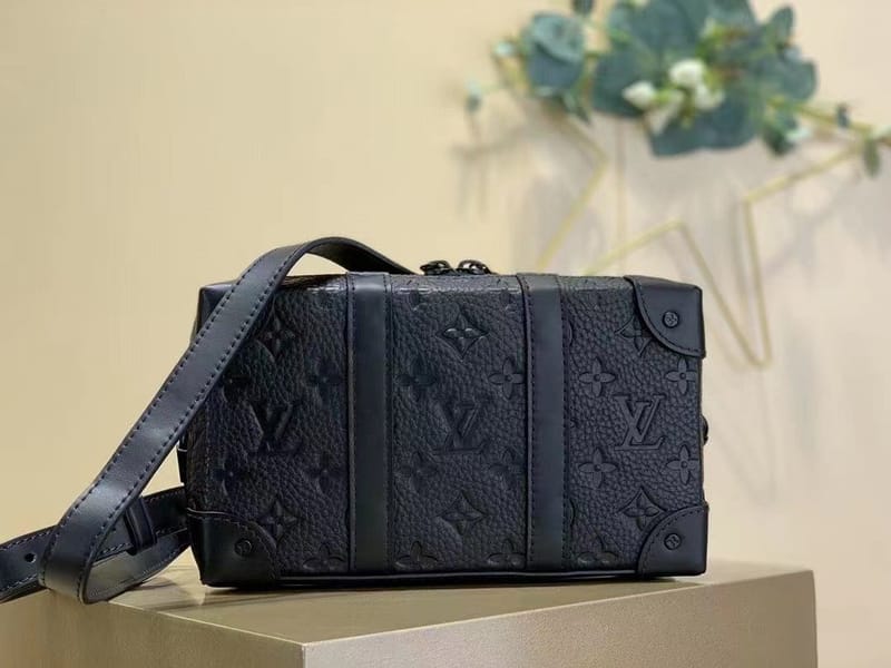LOUIS VUITTON 루이비통 소프트 트렁크 월릿 M80224
