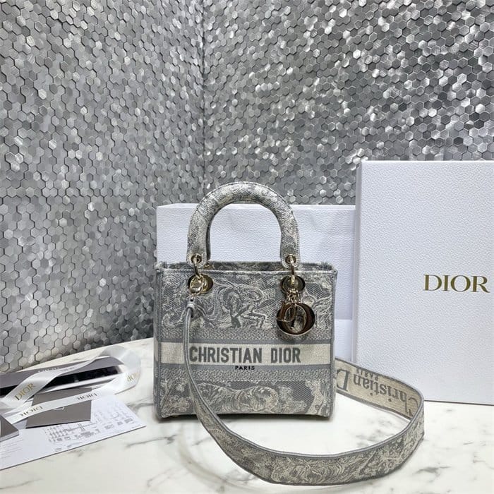 DIOR 디올 레이디 M0565