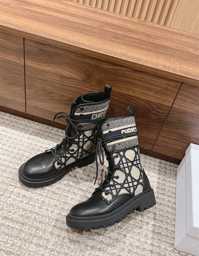 DIOR 디올 여성용 부츠 D5001 2COLOR