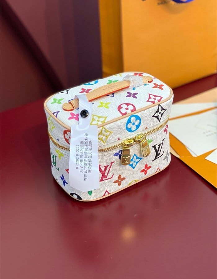 LOUIS VUITTON 루이비통 나이스 나노 파우치백 M14033 2024/신상