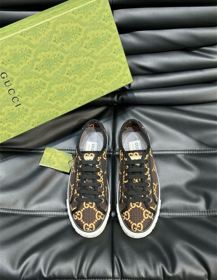 GUCCI 구찌 남성용 스니커즈 G45232 2COLOR