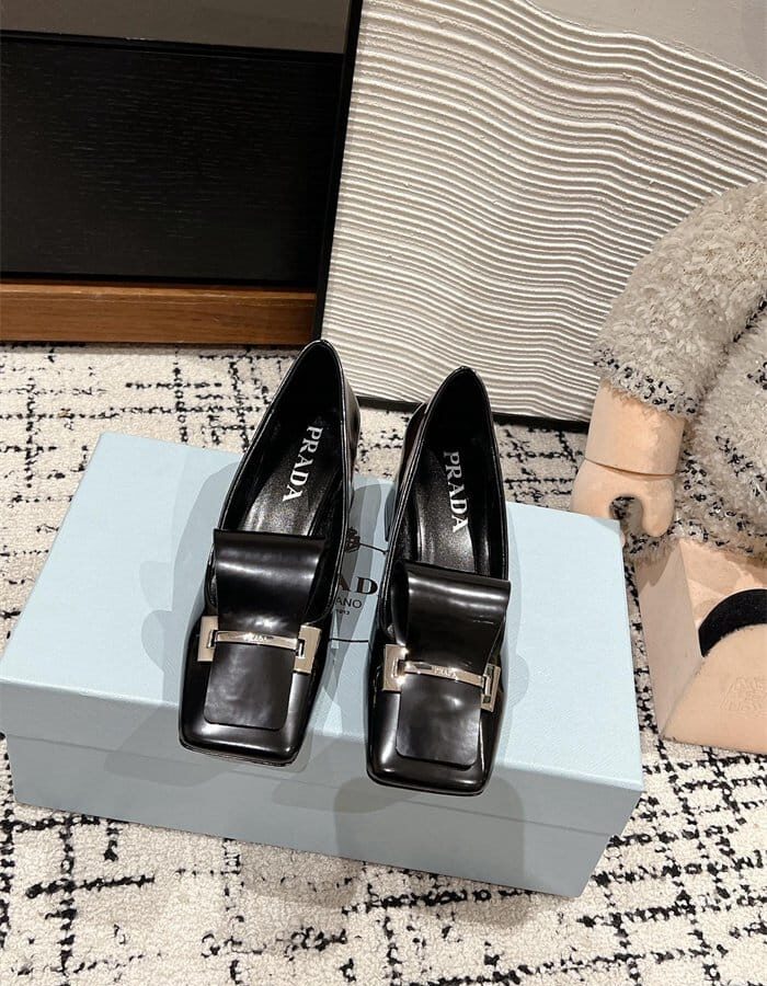 PRADA 프라다 여성용 구두 (굽높이4.5CM) P65353-1 2024/신상 2COLOR