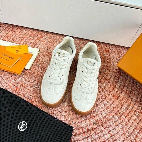 LOUIS VUITTON 루이비통 여성용 스니커즈 L93473 2COLOR