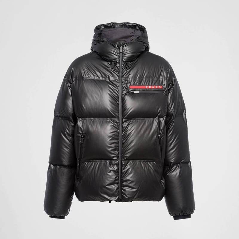PRADA 프라다 라이트 나일론 후드 패딩 재킷