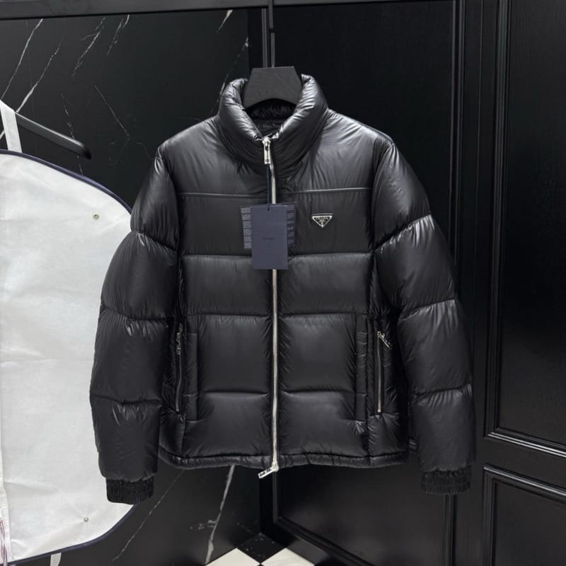 PRADA 프라다 파이핑 다운 패딩