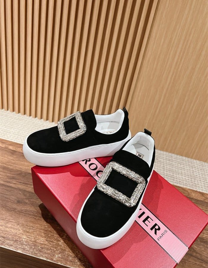 ROGER VIVIER 로저비비에 여성용 스니커즈 R55178-1 2024/신상 블랙,화이트 2color