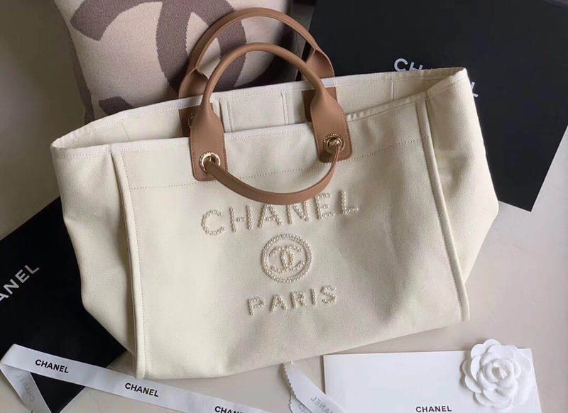 CHANEL 샤넬 진주 도빌백 A67001