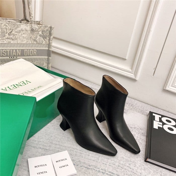 BOTTEGA VENETA 보테가베네타 여성용 부츠 V41089 2020/신상
