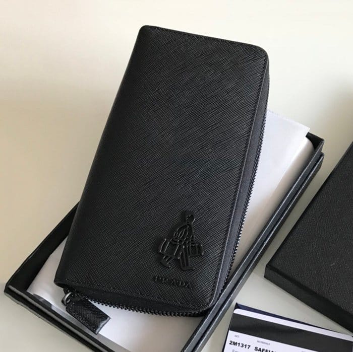PRADA 프라다 사피아노 지퍼 장지갑 2M1317 pra4073