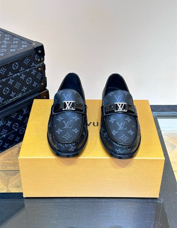 LOUIS VUITTON 루이비통 남성용 로퍼 L92278-1 2024/신상 2COLOR