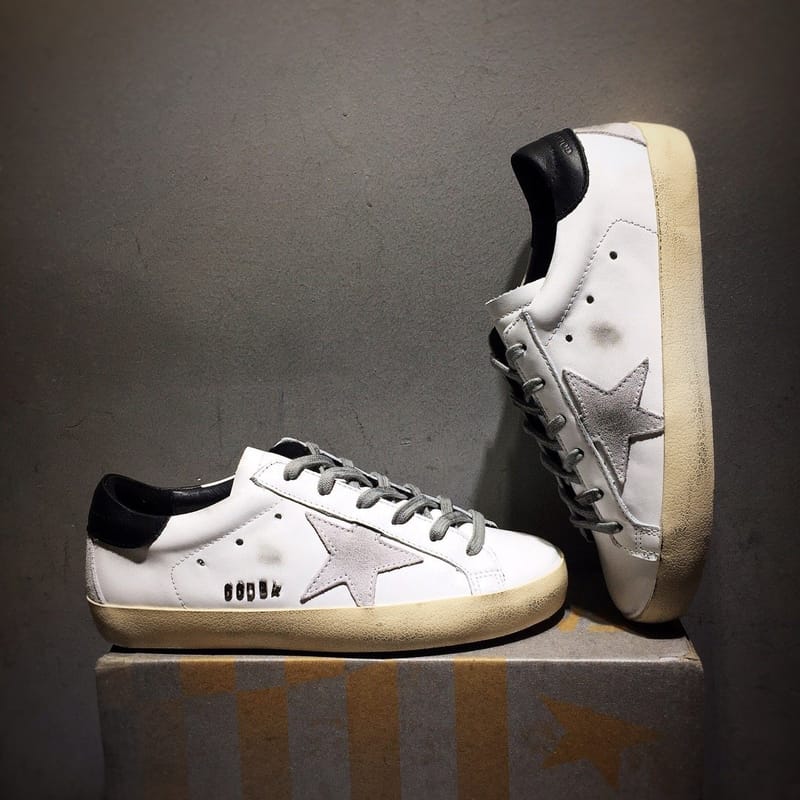 GOLDEN GOOSE 골든구스 남여공용 스니커즈