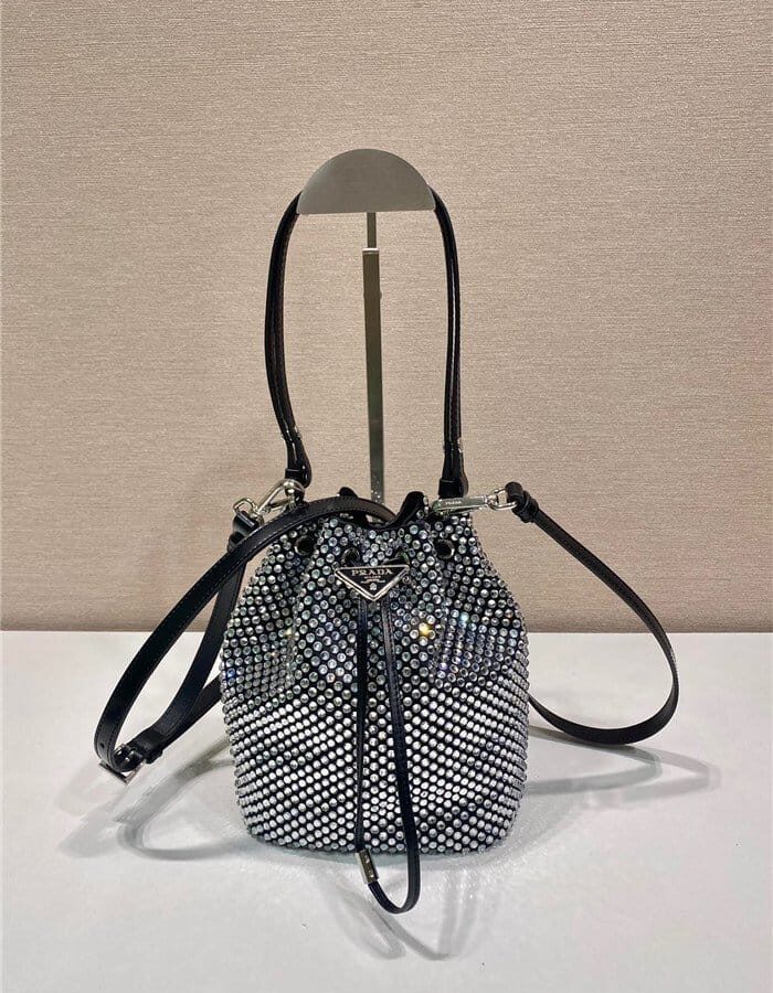 PRADA 프라다 크리스털 장식 새틴 스몰 버킷백 1BE067