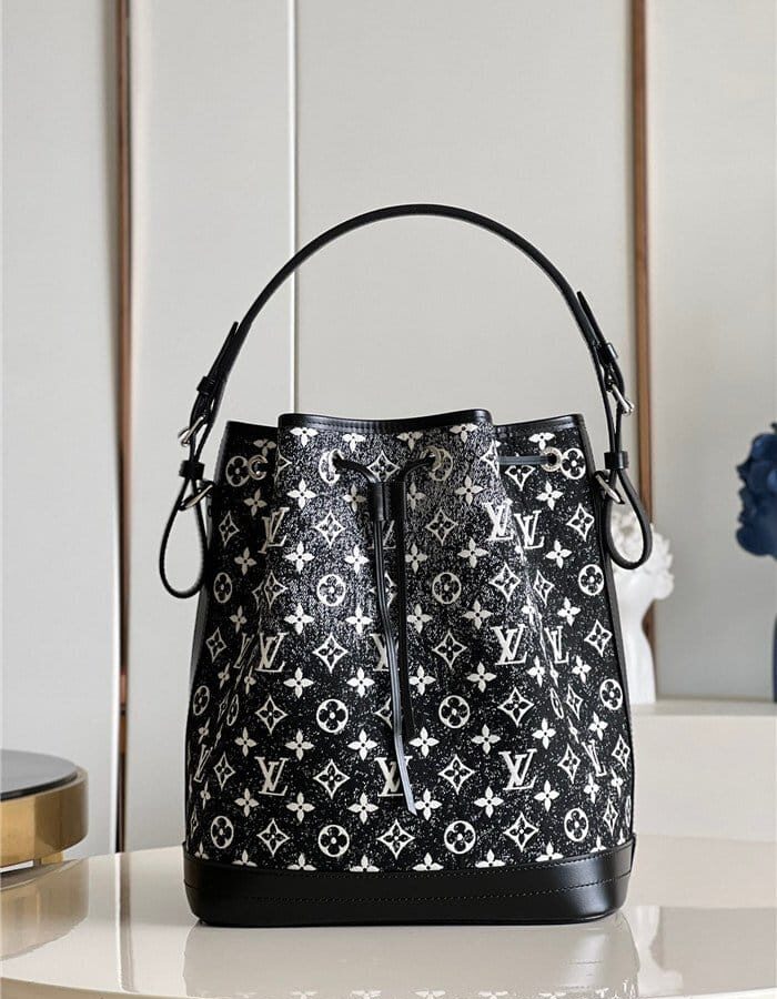 LOUIS VUITTON 루이비통 네오노에 M59362