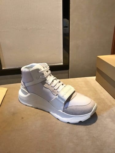 BURBERRY 버버리 네오프렌 가죽 스니커즈