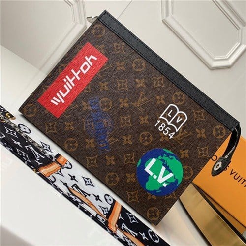 LOUIS VUITTON 루이비통 모노그램 이클립스 클러치 M61692신상