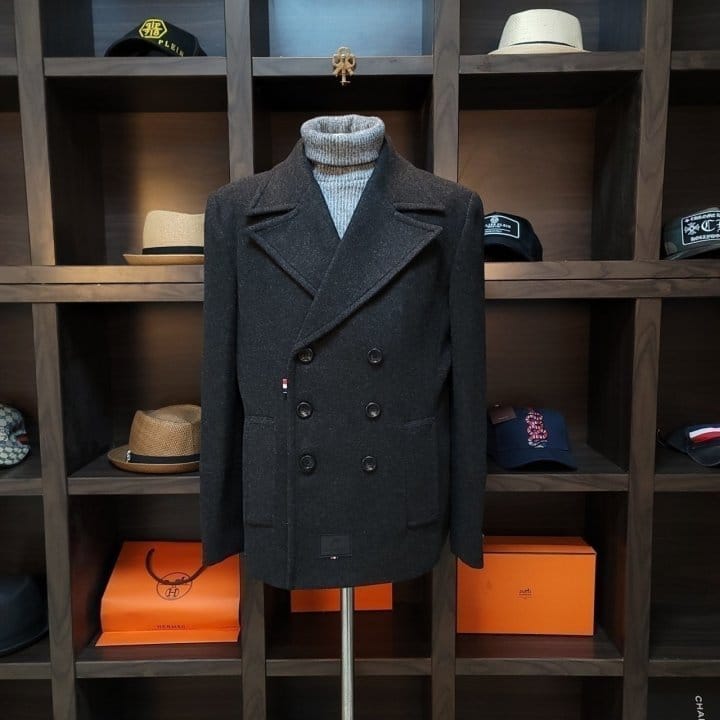 THOM BROWNE 톰브라운 브라운 라벨 모직 더블 삼선 하프 코트