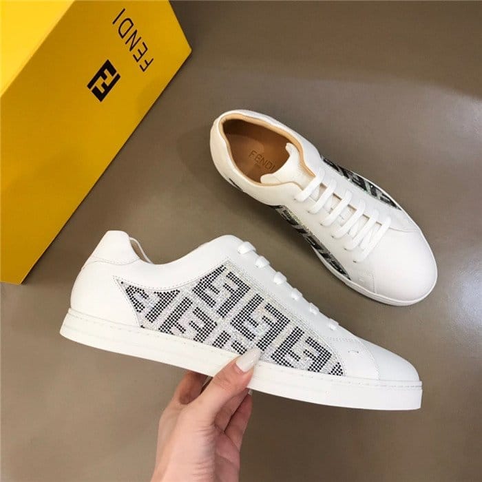 FENDI 펜디 남성용 스니커즈 F64089
