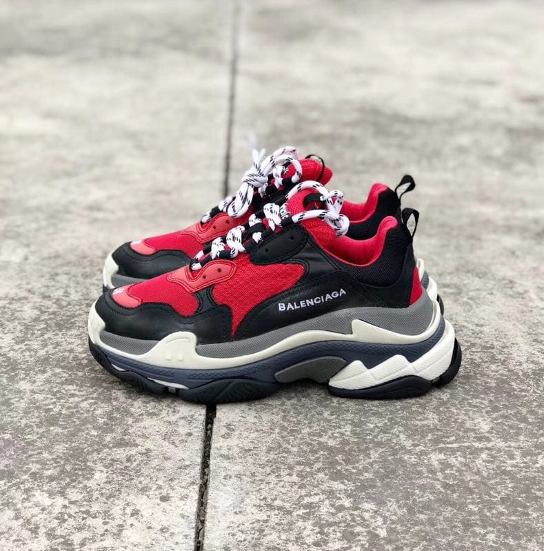 BALENCIAGA 발렌시아가 트리플S 남여 공용 스니커즈3
