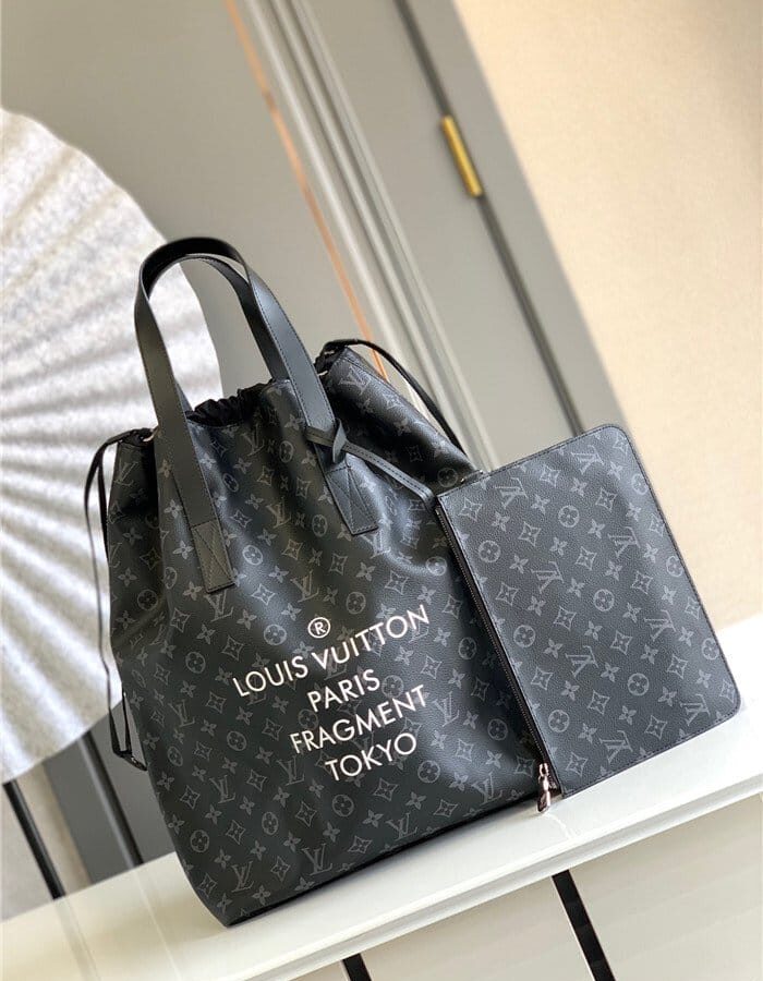 LOUIS VUITTON 루이비통 카바 라이트 토트백 M43417