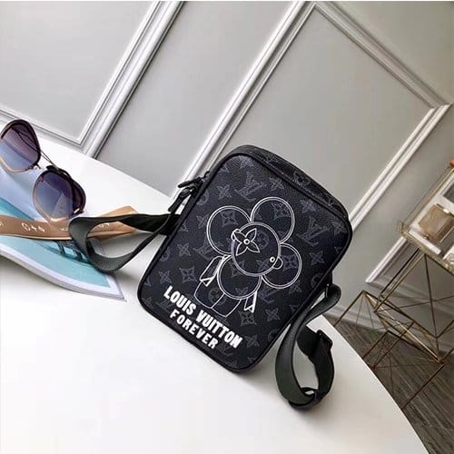 LOUIS VUITTON 루이비통 다뉴브 M43677