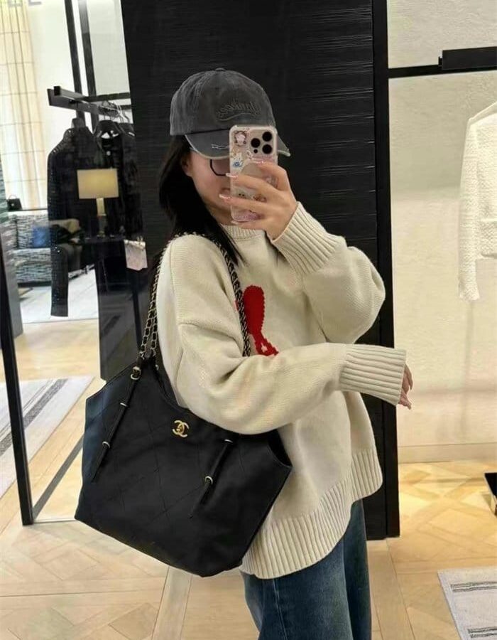 CHANEL 샤넬 토트백 스몰 AS3697