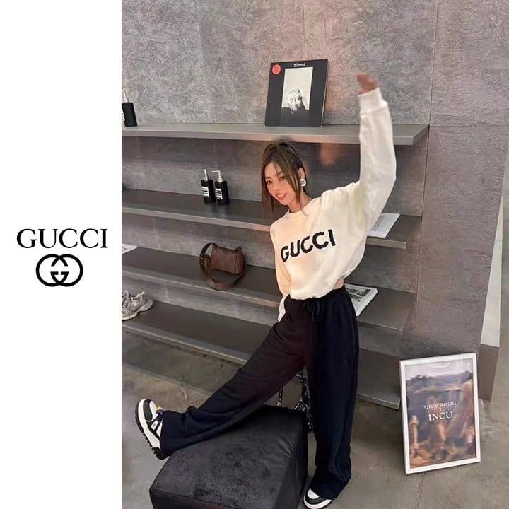 GUCCI 구찌 자수 로고 스웻맨투맨 3COLOR